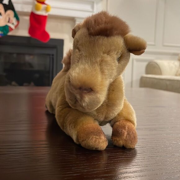 Russ Berrie Camel Plush Vintage Yomiko Classics Stuffed Animal 11” Long EUC - Picture 2 of 8